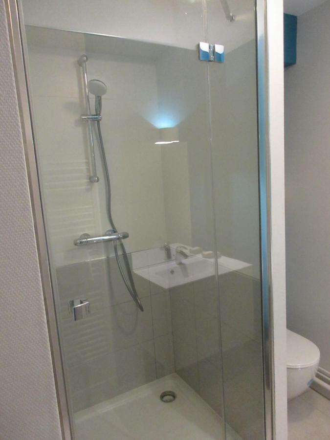 Preference - Hypercentre Avec Parking Prive Gratuit Et Lit Queen Size Lägenhet Poitiers Exteriör bild